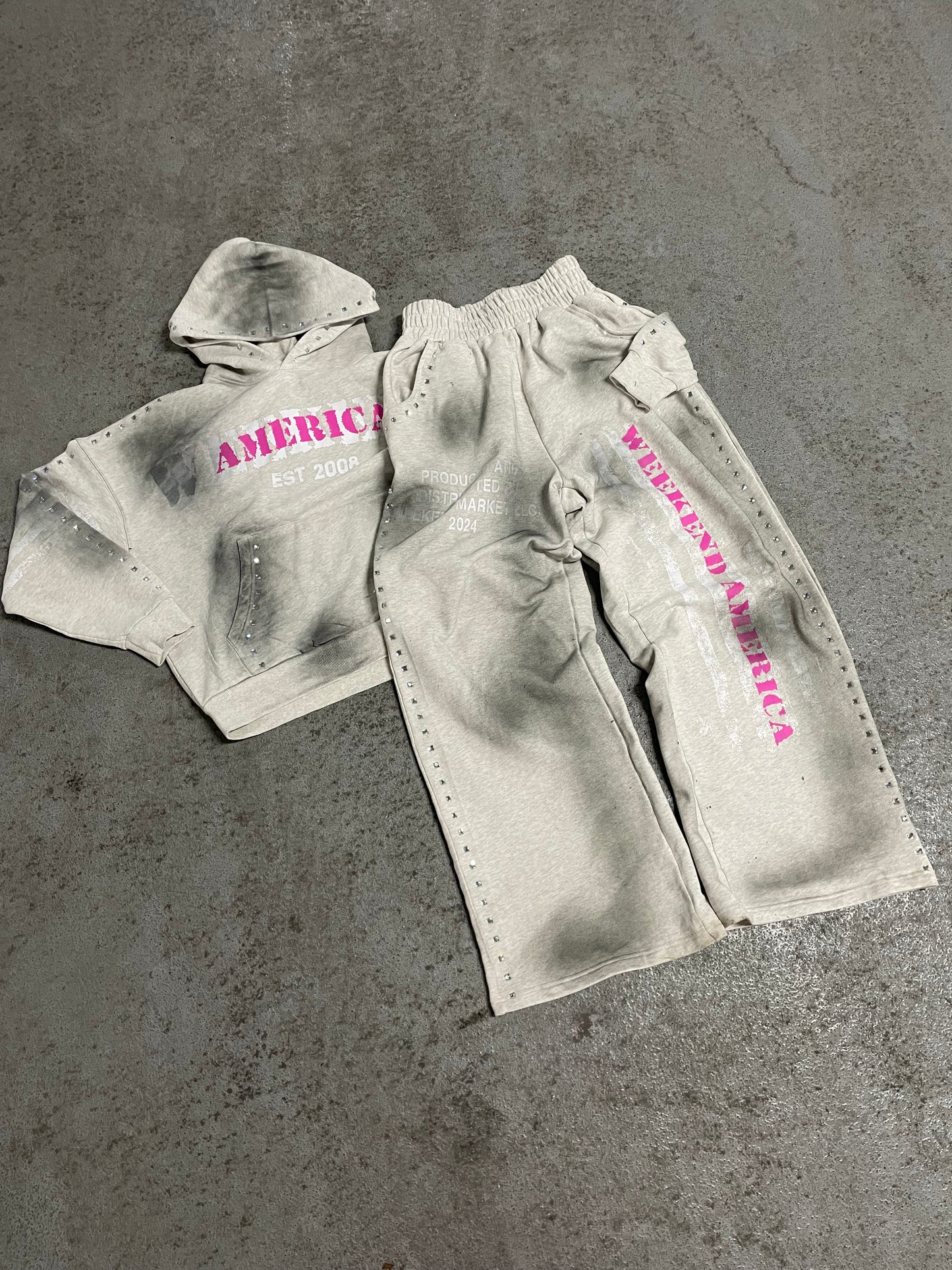"Weekend America" sweatsuit set